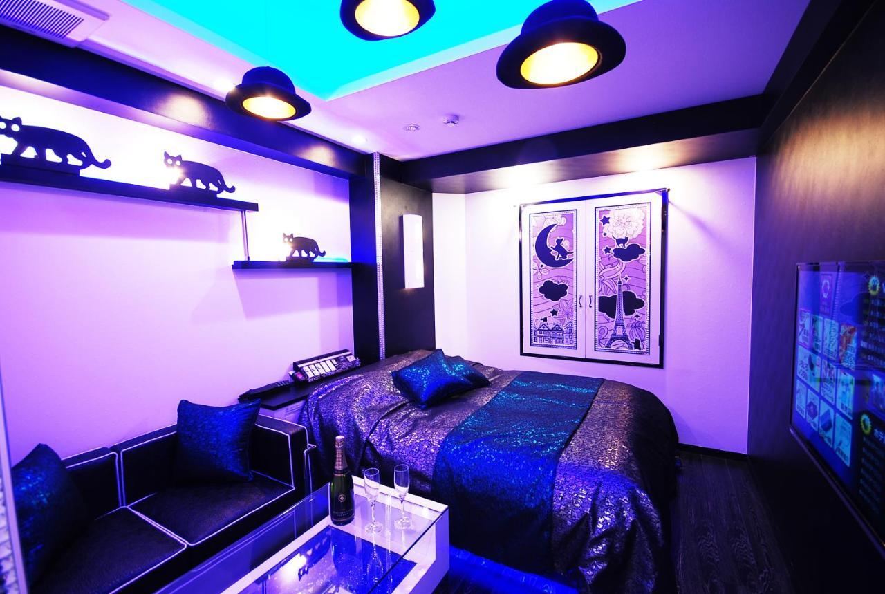 Sara Kinshicho (adults Only) Liebeshotel *